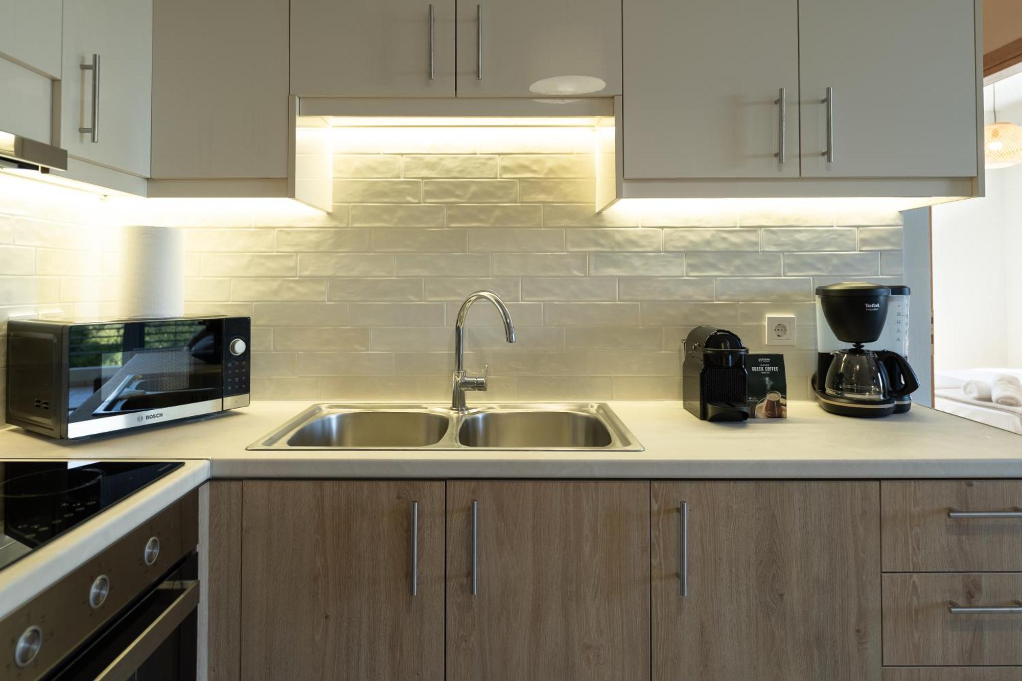 Joyful By 8essentially La Canea