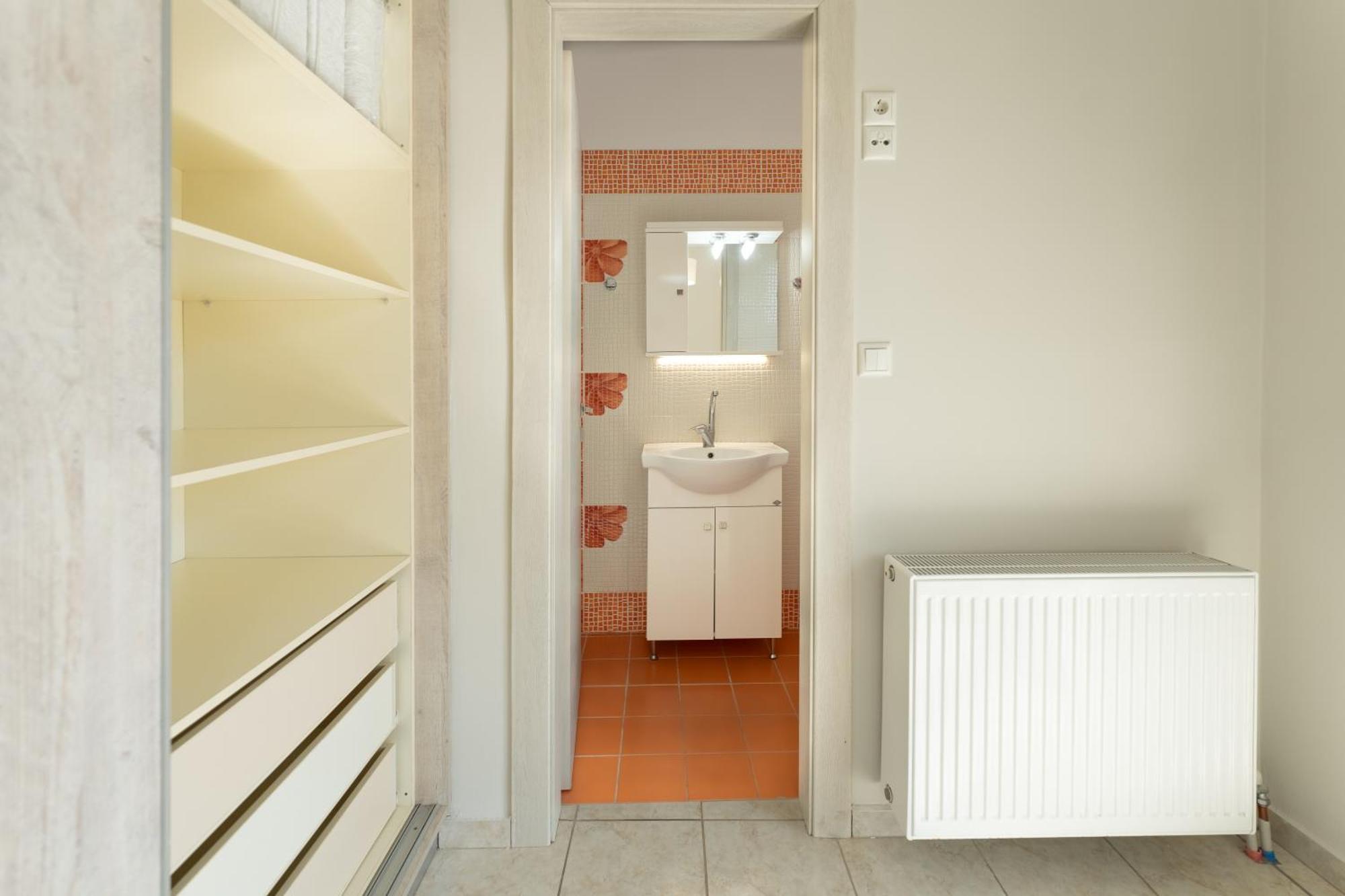 Joyful By 8essentially Apartment *
