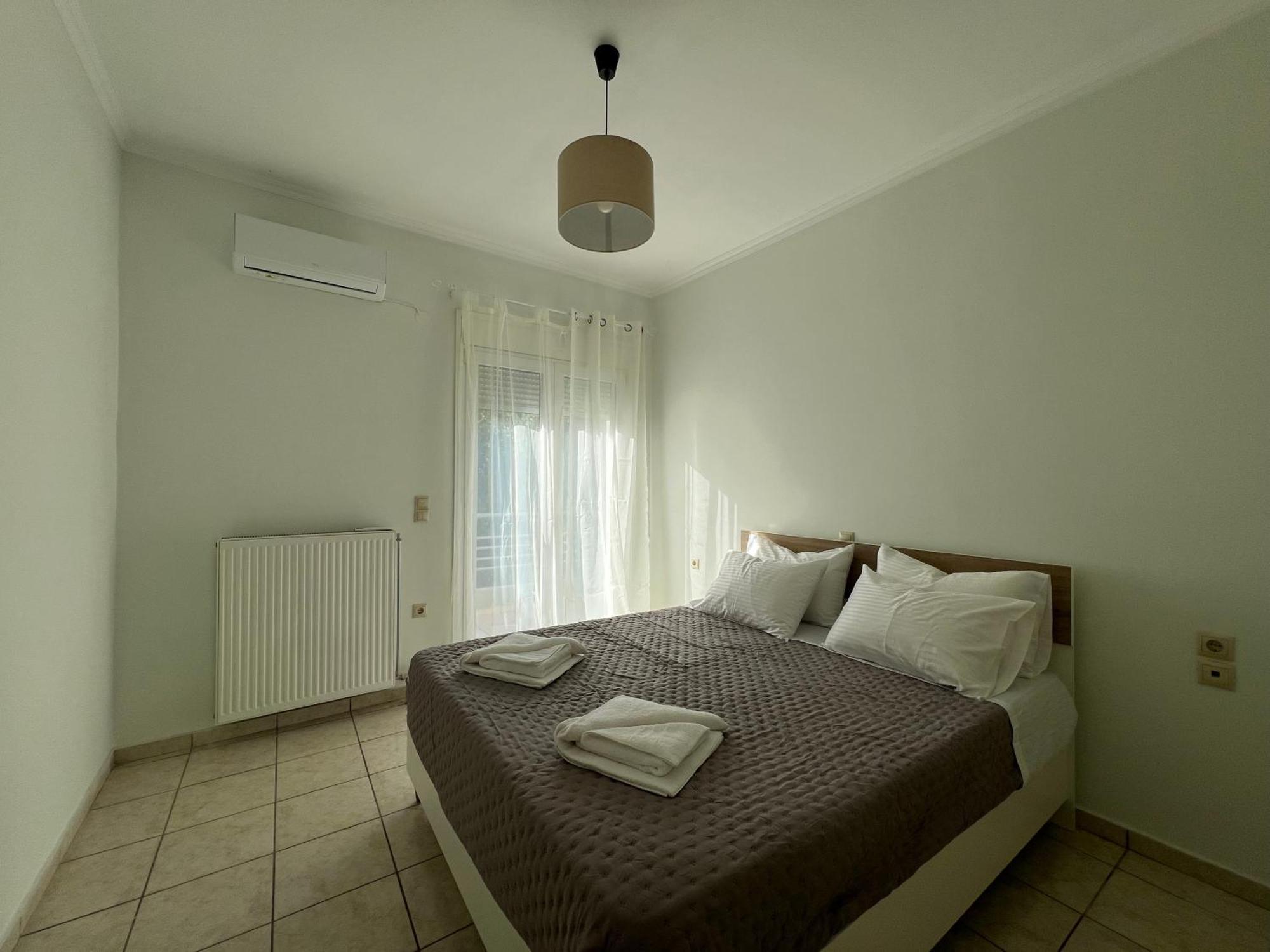 Apartment Joyful By 8essentially