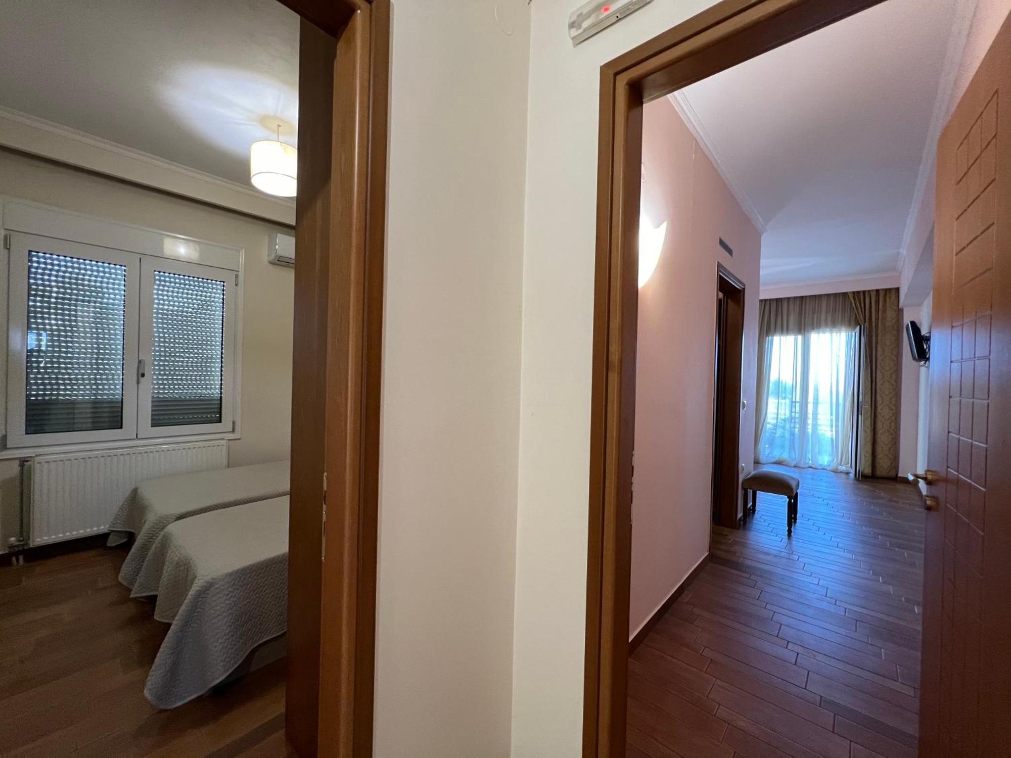 Apartment Joyful By 8essentially