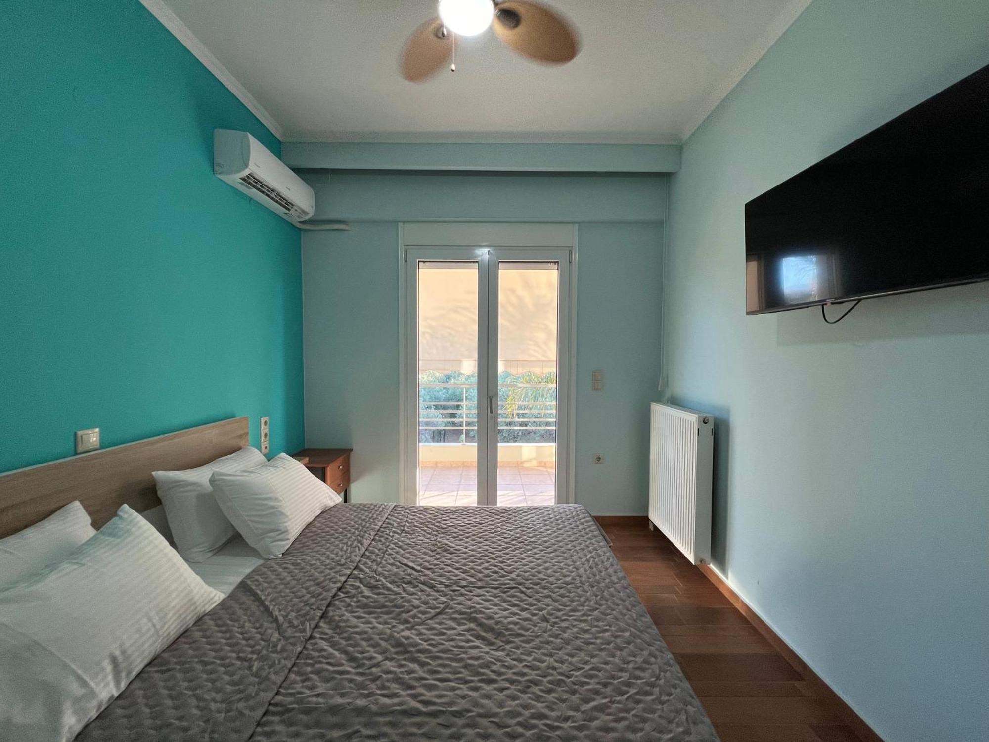 Joyful By 8essentially Apartment