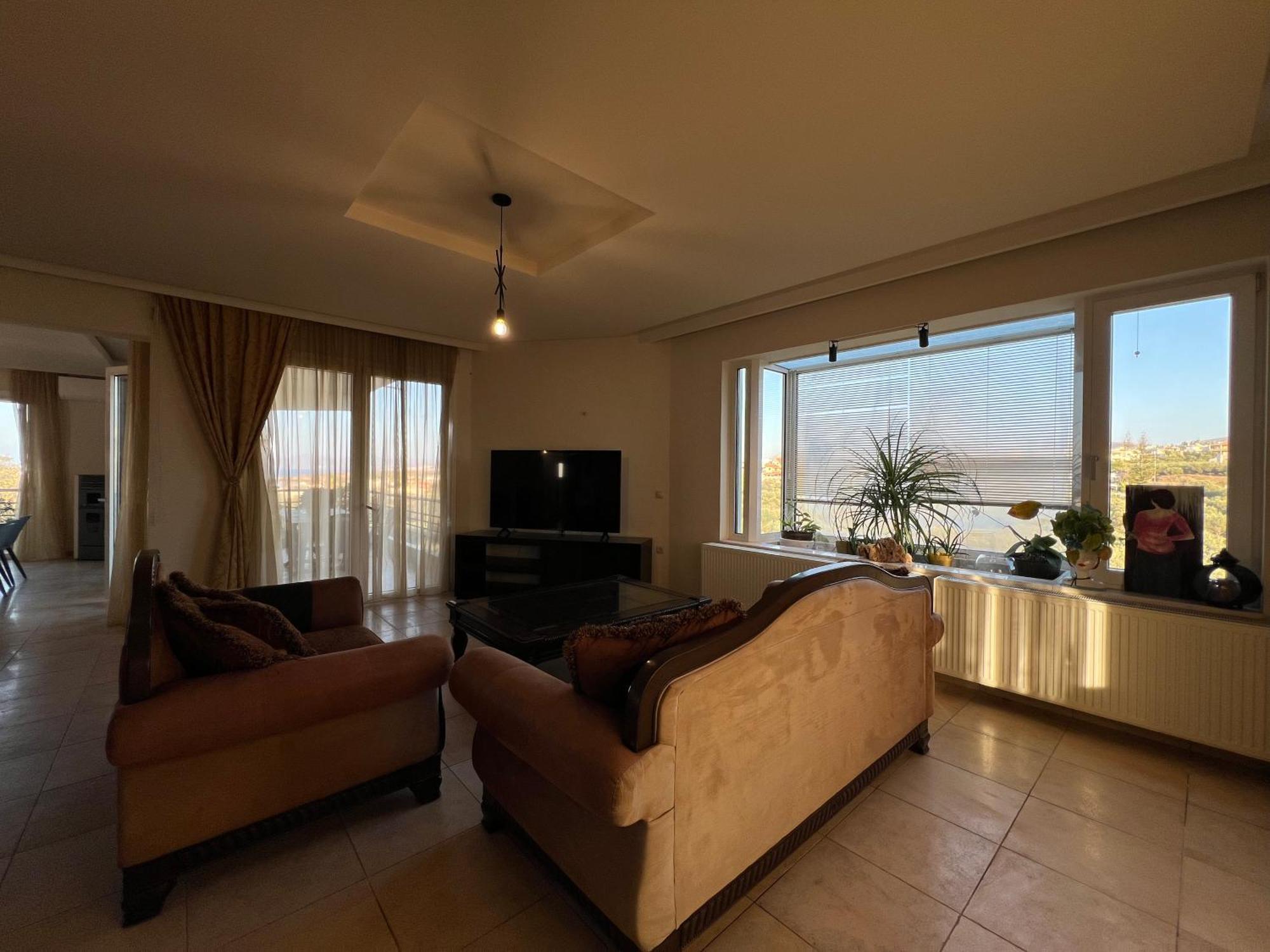 Joyful By 8essentially Apartment *